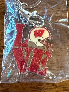 Wisconsin Badgers Love Glitter Keychain NCAA Fan Accessory